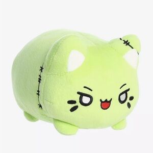 NWT Tasty Peach Meowchi Zombie Plush Hot Topic Exclusive